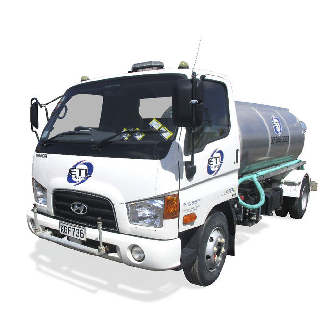 Hyundai 4x2 Water Cart